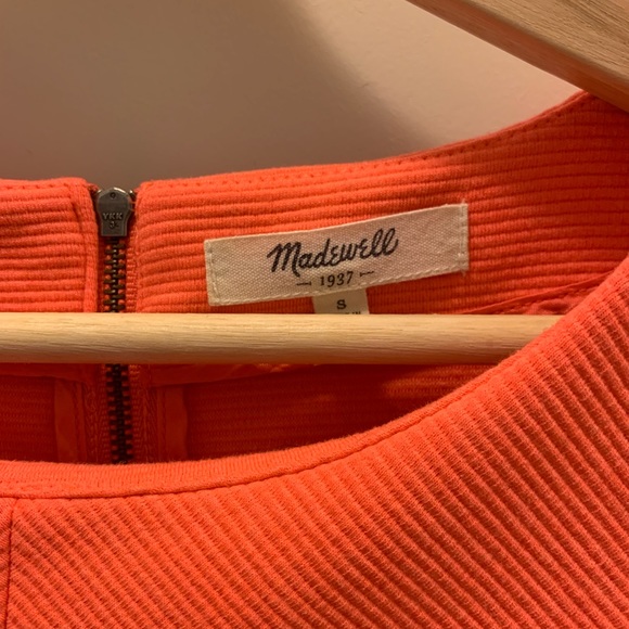 Madewell Coral Bistro Top - Picture 5 of 5